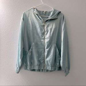 Silky feeling jacket